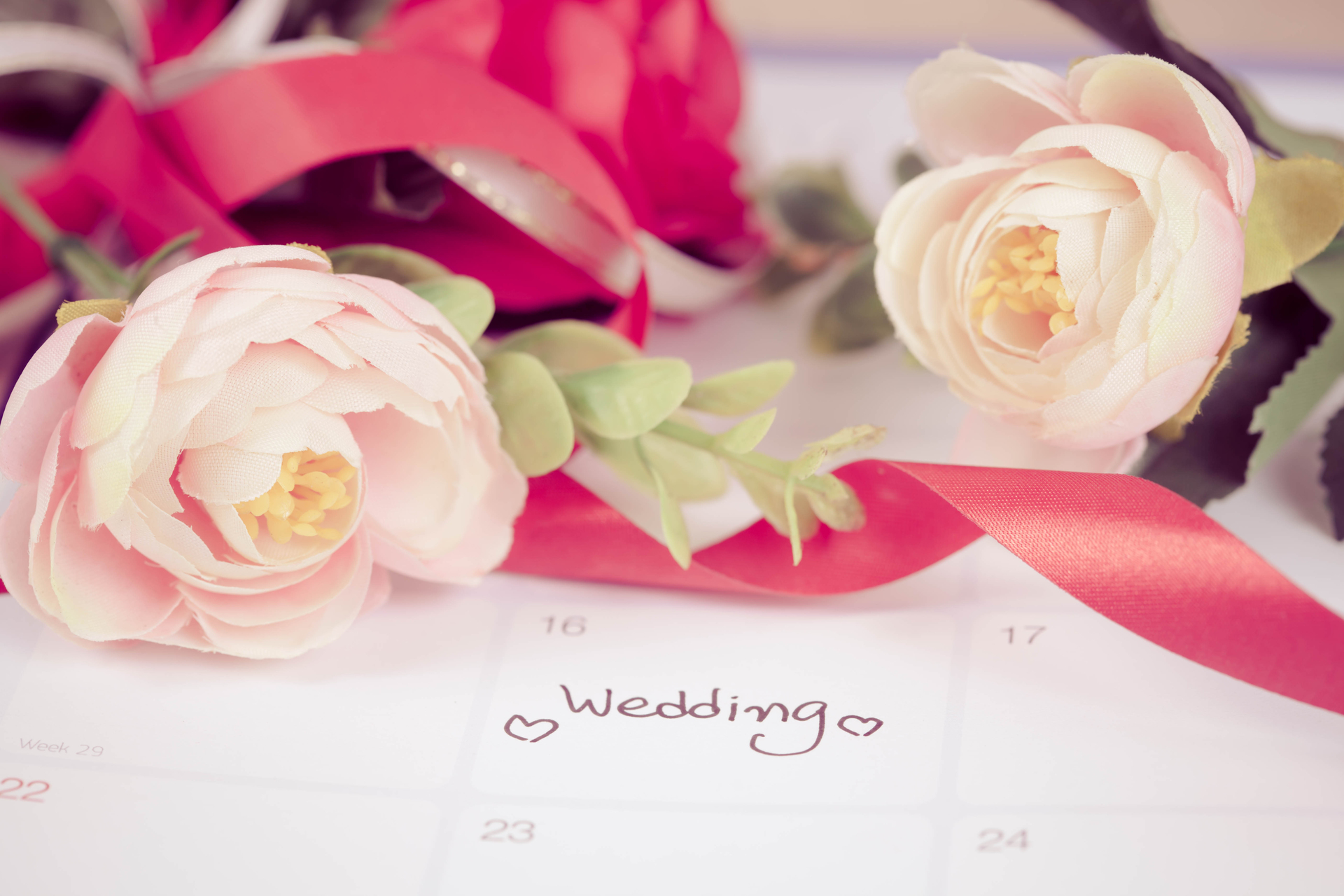 1920-reminder-wedding-day-in-calendar-planning-and-heart-sign-with-color-tone.jpg