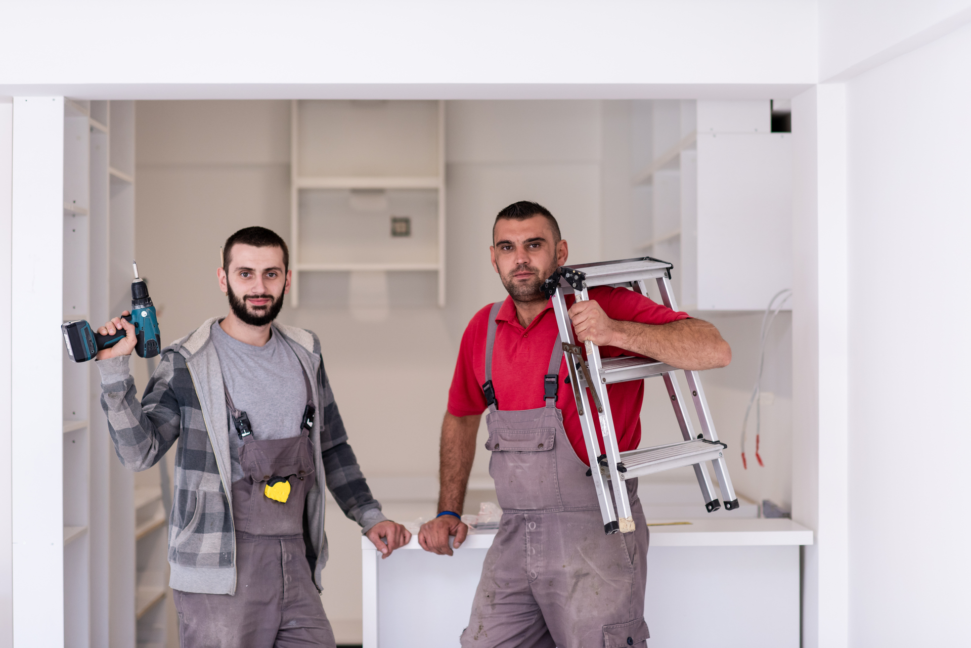 1920-young-workers-installing-a-new-kitchen.jpg